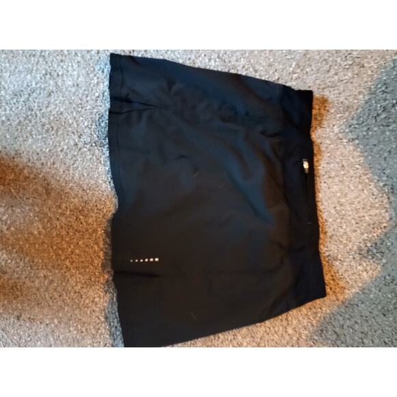 North face skort skirt with built in shorts women's size small in black - Picture 3 of 6